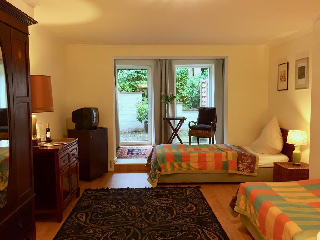 Hotel Villa Meererbusch Мербуш Экстерьер фото